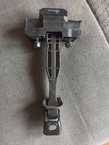 51227432206 BMW Ограничитель открывания двери задний купить в Кривой Рог
