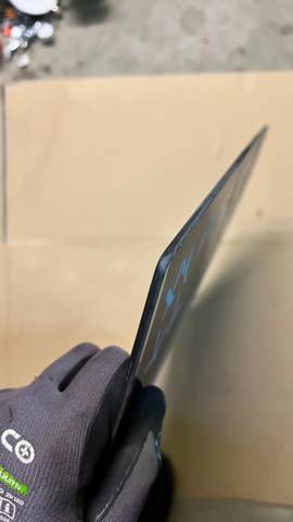 Стекло двери задней левой 51357364401 BMW