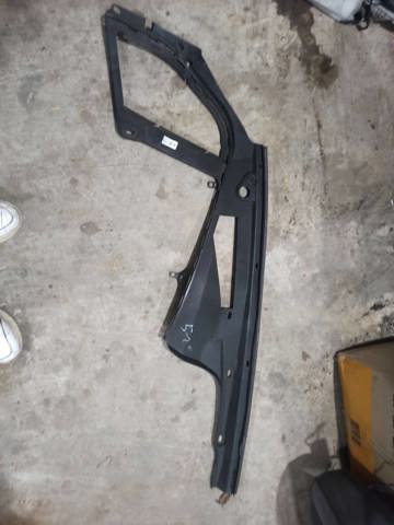 51767019804 BMW Щиток грязезащитный передней арки крыла купить в Николаев