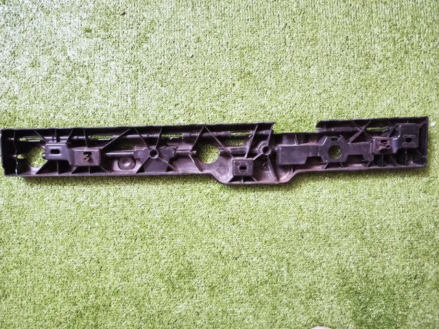 BMW 51777387346 Кронштейн наружной накладки порога правой в наличии Харьков