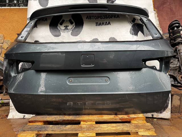VAG 575827023B Дверь задняя (багажная 3/5-я (ляда) в наличии Ровно