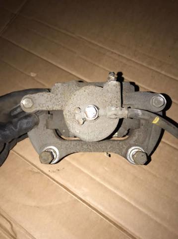 Тормозной суппорт 58130A6020 HYUNDAI