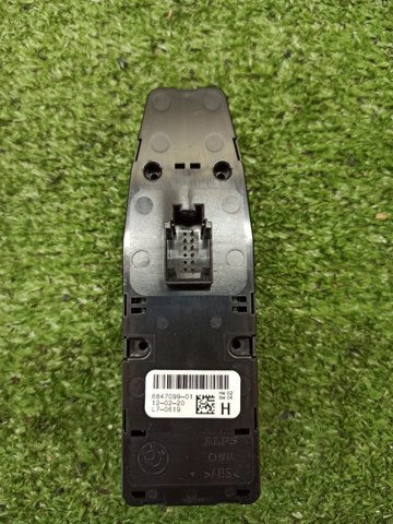 BMW 61316847099 Кнопочный блок управления стеклоподъемником передний левый в наличии Житомир