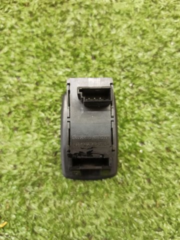 61316945874 BMW Кнопка стеклоподъемника передняя купить в Хмельницкий