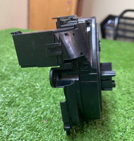 BMW 61319320136 Кольцо контактное, шлейф руля в наличии Каменское