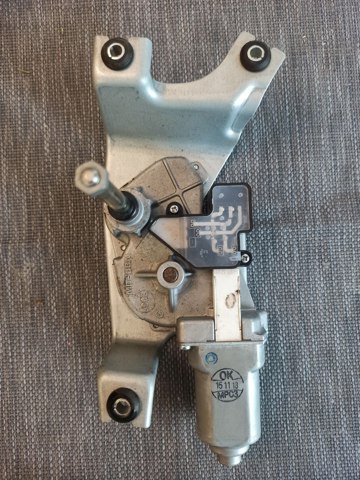 Стеклоочиститель двери задка 61627318710 BMW