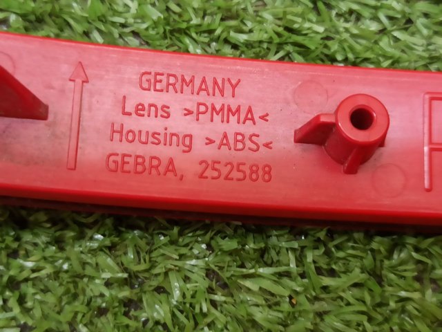 BMW 63147342950 Катафот (отражатель) заднего бампера правый в наличии Винница