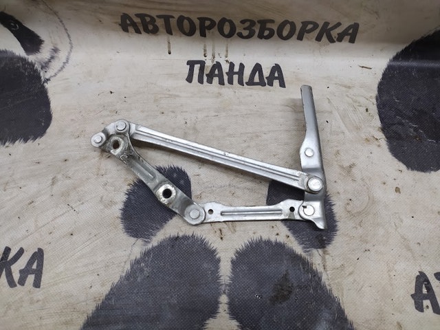 Крепление крышки багажника 6451030430 TOYOTA