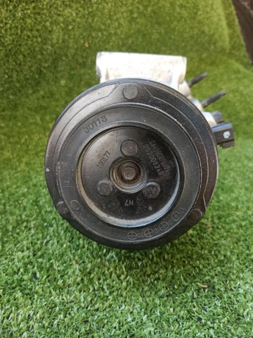 CHRYSLER 68245083AA Компрессор кондиционера в наличии Николаев