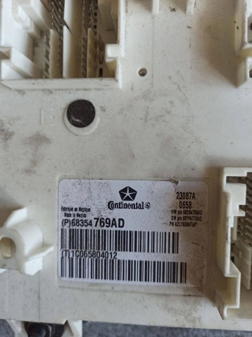 CHRYSLER 68372380AC в наличии Днепр