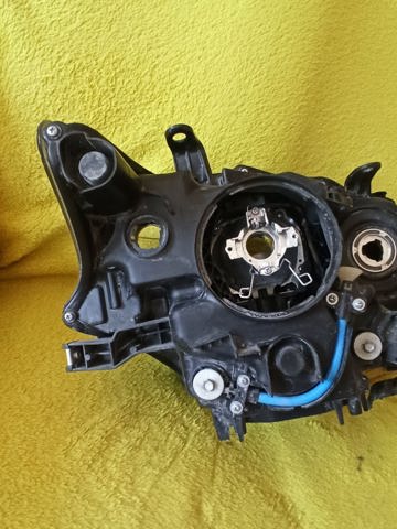 811500E150 TOYOTA Фара левая купить в Черновцы