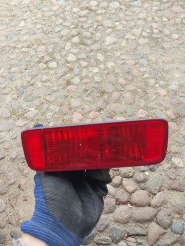 Туманка задняя 8337A092 MITSUBISHI
