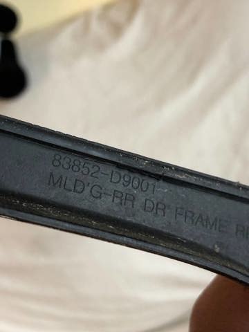 83852D9001 HYUNDAI купить в Ирпень