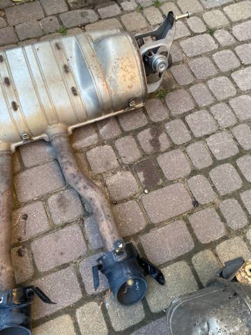 Глушитель задний Порше Кайен