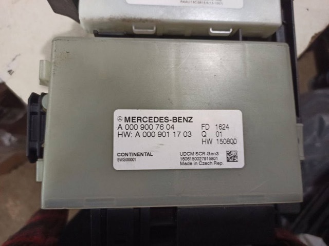 Блок управления AD BLUE A0009007604 MERCEDES