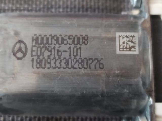 A0009065008 MERCEDES Мотор стеклоподъемника двери передней правой купить в Винница