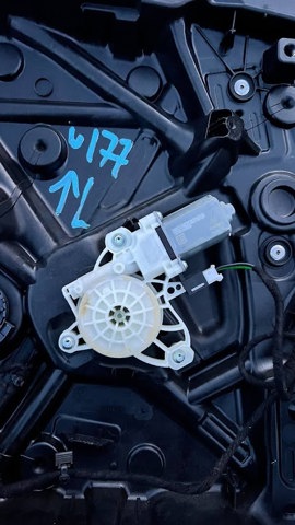 Привод электростеклоподъемника передний A0009065806 MERCEDES