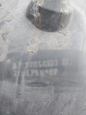 A2038840622 MERCEDES Подкрылок крыла переднего правый передний купить в Ровно