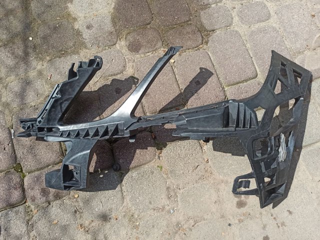 Кронштейн бампера переднего, левый A2128850365 MERCEDES