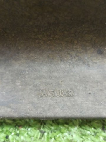 C2D19068 JAGUAR купить в Одесса