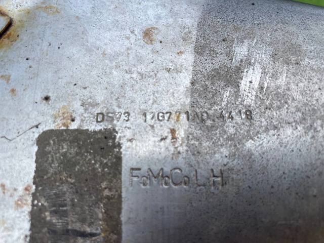 DS7Z17F827D FORD Насадка на глушитель купить в Житомир