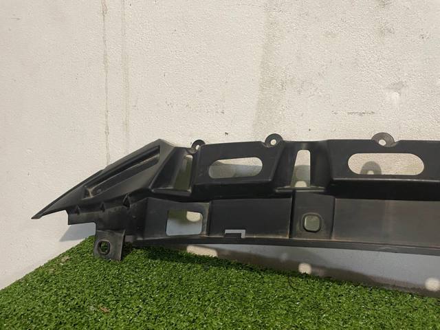 JAGUAR T4N13272 Кронштейн бампера переднего центральный в наличии Ровно