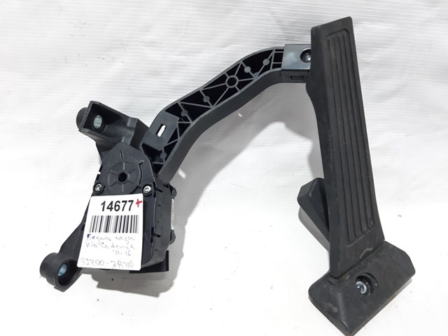 Педаль акселератора 327003R310 HYUNDAI
