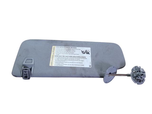 Козырек солнцезащитный 42756563 GM