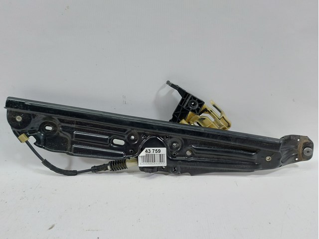 Стеклоподъемник задней правой двери 51357182616 BMW