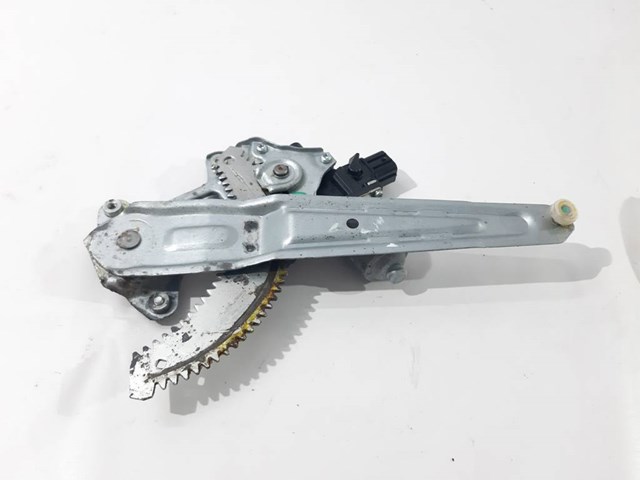 Механизм стеклоподъемника двери задней, левой 61042AL01A SUBARU
