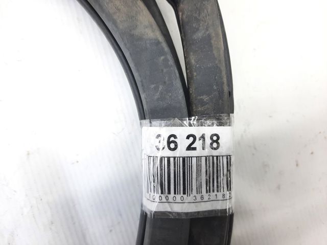 Уплотнитель двери передней, на (кузове) 68085076AF CHRYSLER
