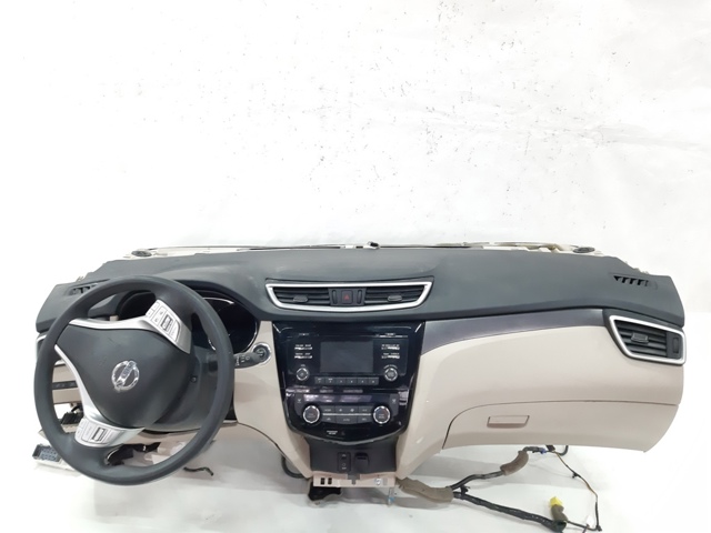 Панель салона передняя "торпедо" 682006FL0A NISSAN
