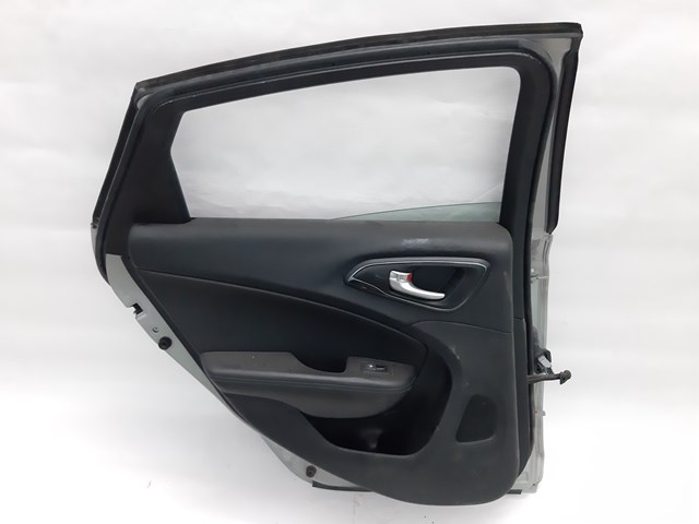 68248179AC CHRYSLER Дверь задняя левая купить в Ирпень