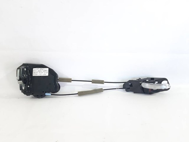 Замок задней правой двери  72610TR3A11 HONDA