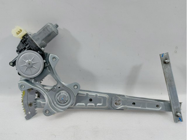  Механизм стеклоподъемника правой задней двери 827204BA2A NISSAN