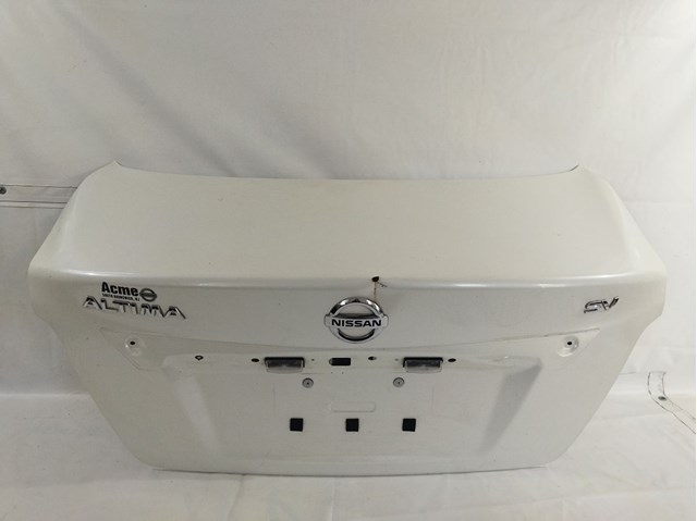 Крышка багажника 843003TA0A NISSAN