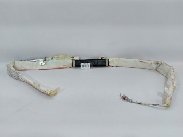 Шторка боковая правая 85020A7000 HYUNDAI