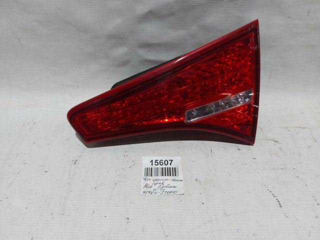 Фонарь задний внутренний правый 924042T000 HYUNDAI