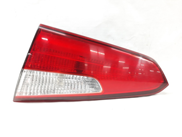 Фонарь задний внутренний правый 92404A7000 HYUNDAI