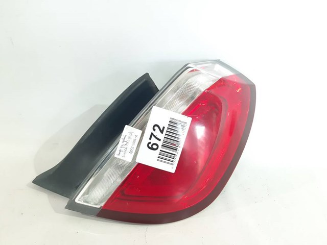 Задняя правая фара AA5Z13404A FORD