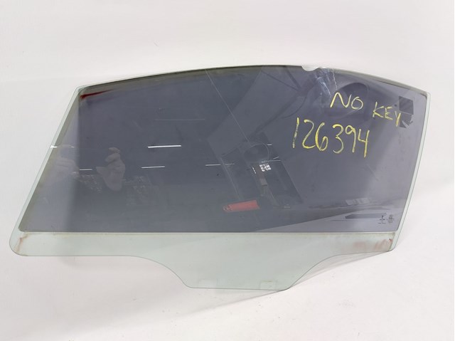 Стекла и уплотнители стекла ветрового правого/левого BE8Z5421411A FORD