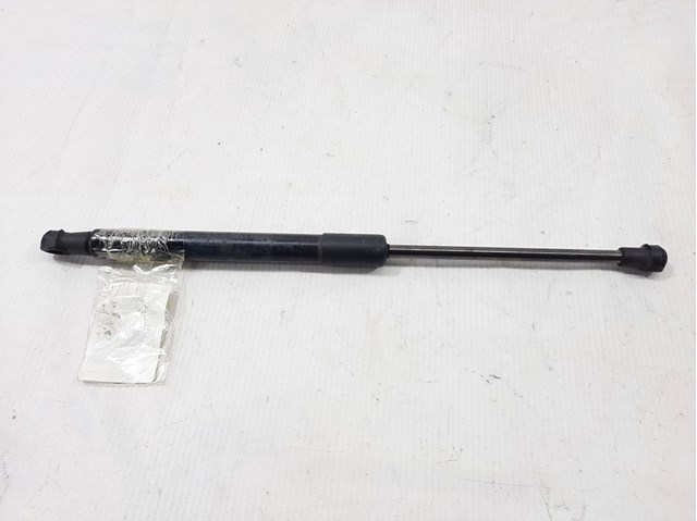 Амортизатор крышки багажника C2Z21500 JAGUAR