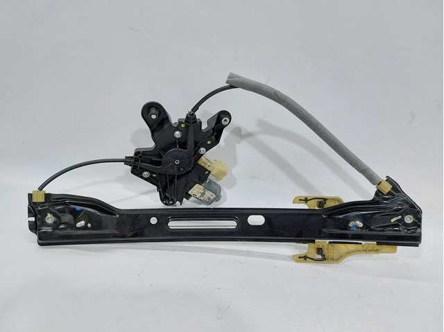 Моторчик стеклоподъемника двери задней, левой DS7Z5423395A FORD