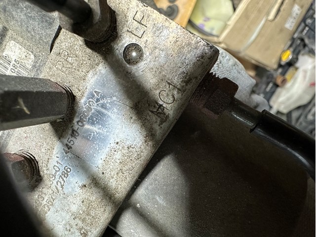 Блок управления АБС  4451006080 TOYOTA