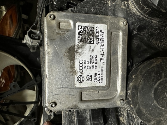 Модуль управления (ЭБУ) светом фар 4G0907397D VAG