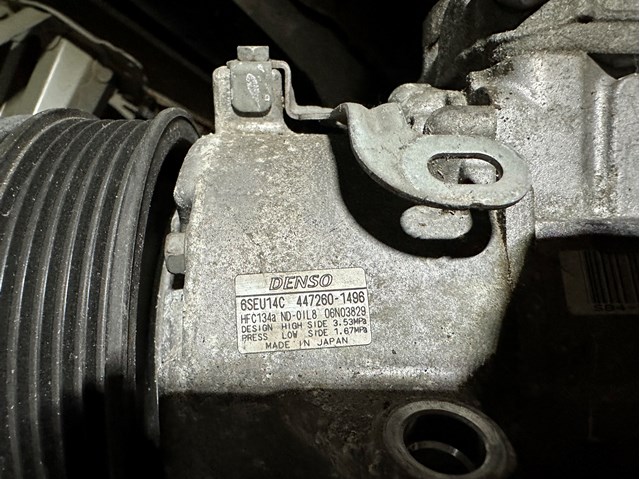 Компрессор кондиционера 883101A660 TOYOTA