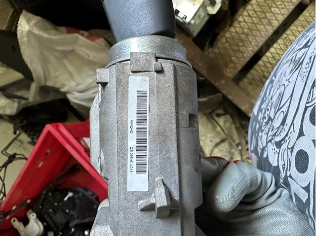 Замок зажигания 9V213F880ED FORD