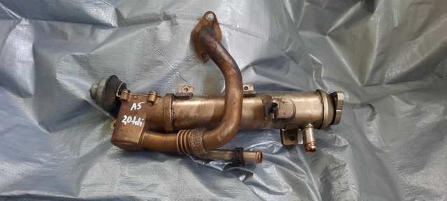 Радиатор системы EGR рециркуляции выхлопных газов 03L131512AH VAG