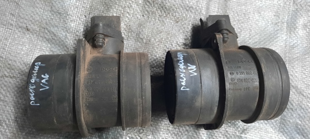 VAG 074906461B Датчик потока (расхода) воздуха, расходомер M.A.F. - (Mass Airflow) в наличии Николаев