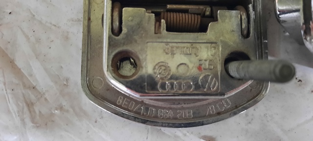 VAG 1J0864203 Крюк для сумок багажного отделения в наличии Черкассы